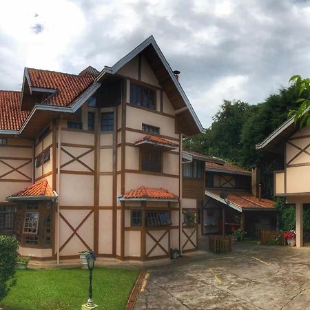 Campos do Jordão Pousada Recanto Castelinho الغرفة الصورة